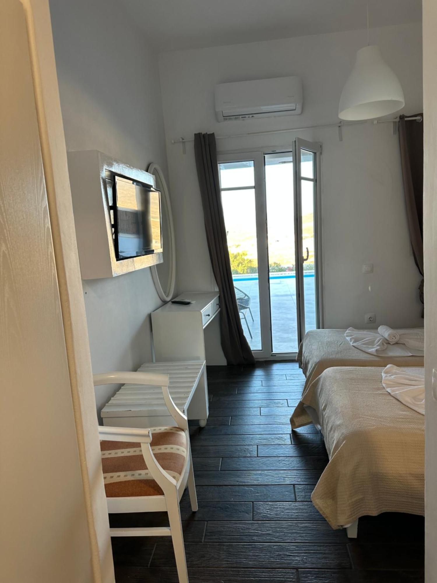 Ene'S Mykonos Lägenhet Klouvas Exteriör bild